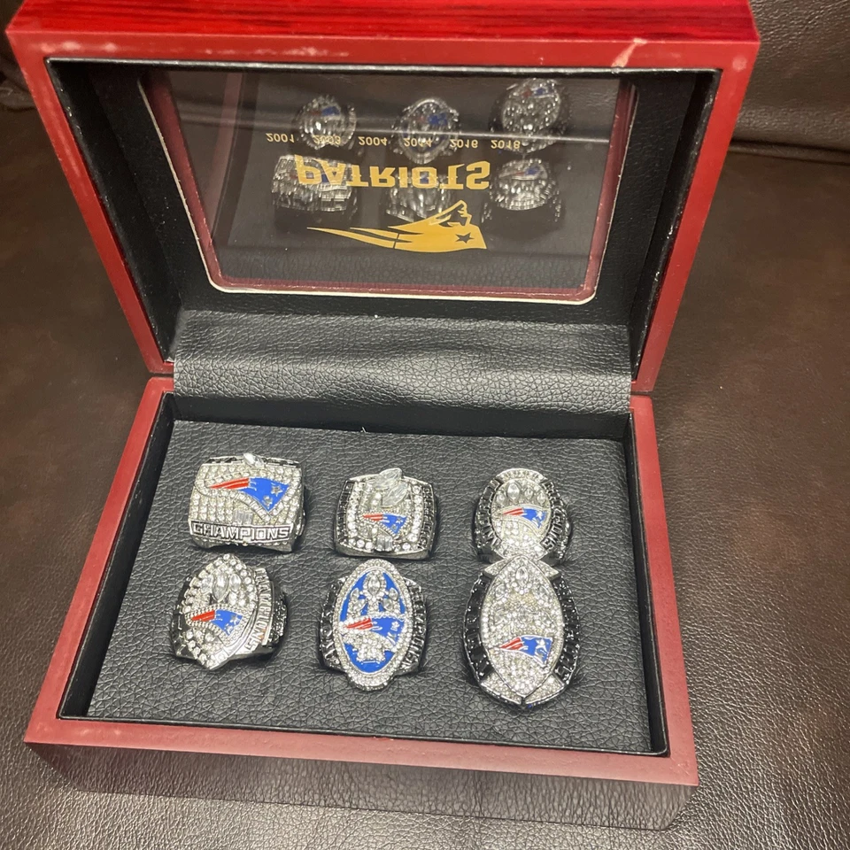 Juego de 6 anillos/estuche de latón macizo del campeonato del Super Bowl de plata de los New England Patriots Foto 1 de 4