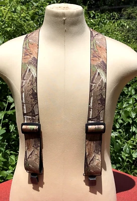 Tirantes con clip camuflados REALTREE de colección 2" - ajustables, elásticos, herrajes metálicos Foto 1 de 4