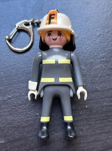 Playmobil Figura Llavero Mujer Bombero - Imagen 1 de 3