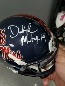 DK Metcalf signierter Minihelm Ole Miss Rebels Seahawks - Bild 1 von 2