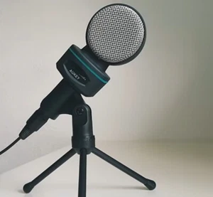 AUKEY MI-W1 Kondensator Mikrofon mit Tischstativ 3.5 mm Klinke  - Bild 1 von 10