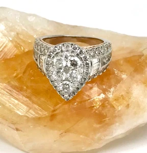 2.54 tcw Diamond Ring w/ Card Appraisal 14K White Gold Yellow Gold Trim - Size 6 - Picture 1 of 6