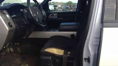 Guantera EXPEDITON 2016 1342391 negra Foto 1 de 4