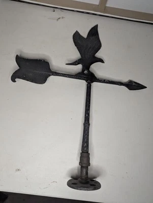 Veleta Whitehall 24" usada techo aluminio acento Eagle  Foto 1 de 4