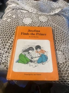 Josefina finds the prince (A For real book) by Eve Bunting - Picture 1 of 12