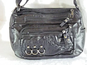 Borsa a tracolla nera morbida ecopelle tracolla multitasche 8 x 7 nuova senza etichette - Foto 1 di 12
