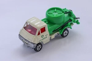 USED/LOOSE!! TOMICA Toyota Dyna Vacuum Car Truck . Made in Japan! - Picture 1 of 4