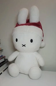 "Nijntje Miffy Santa Hat Bunny Edición Limitada Hecho a Mano Peluche Juguete Suave 13""" - Imagen 1 de 8