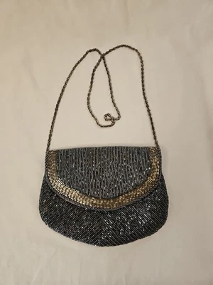 Bolso de noche vintage negro dorado con cuentas de La Regale hecho a mano Foto 1 de 4