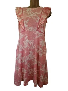 Ex Fat Face Pink Tropical fit and flare knee length Dress Size 6 - Picture 1 of 6