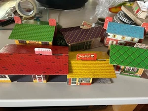 Edificios de cartulina Train Town para diseños de calibre O o estándar - Imagen 1 de 7