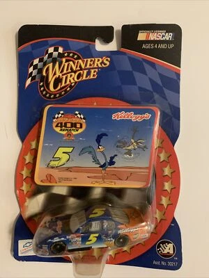 02 NASCAR Winners Circle 15851 Terry Labonte #5 Looney Tunes Driver Sticker 1:64 - Image 1 of 3