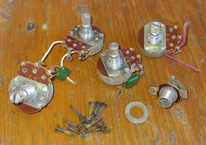 Orig 1970's ENCORE (Korea) Set of 4 POTS (2-Tone, 2-Volume) & 1/4" JACK w/Screws - Picture 1 of 23
