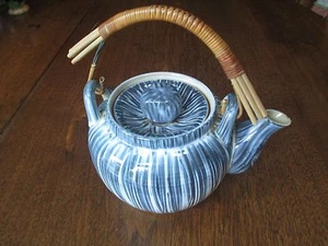 DAI NIPPON COBALT BLUE/GRAY STRIPPED TEAPOT-BAMBOO HANDLE - Picture 1 of 6