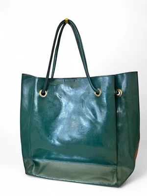 Bolso de Mano Isabelle de Cuero Verde - Bolso de Hombro Grande con Herrajes Dorados Foto 1 de 4