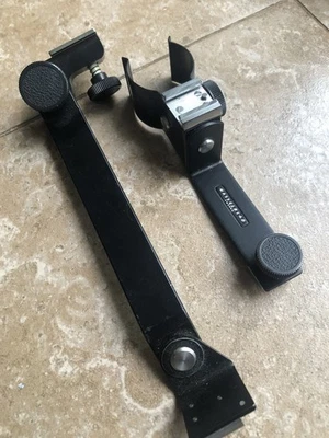 Brazo de extensión Hasselblad y adaptador de flash para cámaras Hasselblad Foto 1 de 4