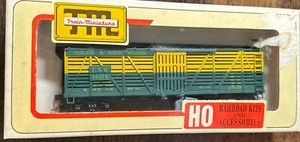 Zug Miniatur RTR #8078 40’ Holz Lagerwagen Viehexpress NOS - Bild 1 von 4