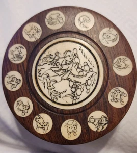 Vintage handgeschnitzter Holzkreis Feng Shui Kompass - Bild 1 von 5