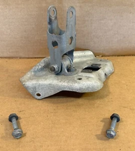 1984-1987 Corvette C4 Front Shock Lower Mount Complete Driver LH with bolts - Bild 1 von 5