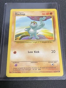 MACHOP - Base Set - 52/102 - Common - Pokemon Card - Unlimited Edition - NM - Picture 1 of 3
