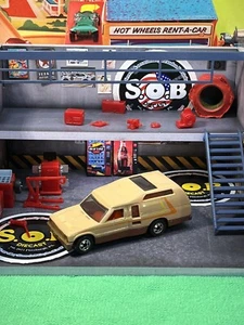 Hot Wheels Blackwalls 1980 MiniTrek Camper 1:64 USED NM Condition Brown Diecast - Picture 1 of 7