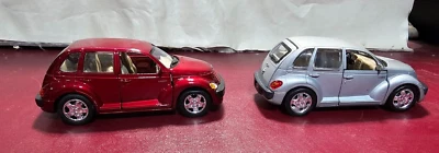 2 PT Cruiser Die Cast 1:34 Scale by SAICO Red Silver w/Open Doors Tailgate 2000 - Image 1 of 4