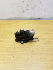 Carcasa termostato brida refrigerante agua anticongelante motor Mercedes Vito W639 2.2 - Imagen 1 de 9