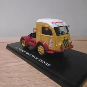 Altaya 2,5 tonnellate trattore Sinpar *Renault* scala 1/43 - Foto 1 di 3