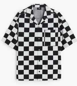 H&M Relaxed Fit Terry Checkered Button Down Fun Shirt Men’s Size, Small - Picture 1 of 6