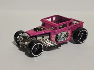 Hot Wheels 2013 American Turbo Series #181 Bone Shaker Mtflk Pink w/ OH5SP - Picture 1 of 2