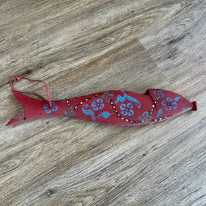 Skurrile Volkskunst Fisch rot bunt Recyclingholz Küste Wandbehang - Bild 1 von 7