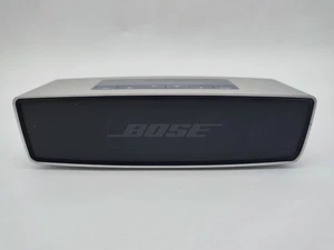 Bose SoundLink Mini II Silber Bluetooth Lautsprecher - Optische Mängel, siehe Be - Bild 1 von 6