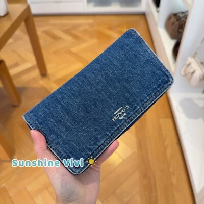 Cartera Coach larga con cremallera alrededor en denim CAO79 NUEVA CON ETIQUETAS plateada/índigo Foto 1 de 4
