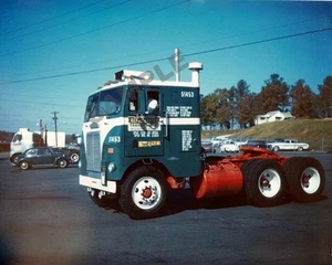 Semirremolque Freightliner blanco años 60 plataforma camión 8"x 10" foto 3 - Imagen 1 de 2
