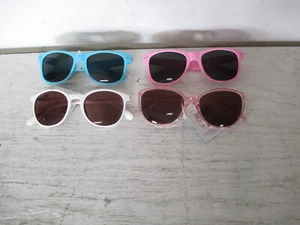 Gafas de sol para mujer Foster Grant al mejor valor plástico moda elige tu estilo NUEVAS - Imagen 1 de 13