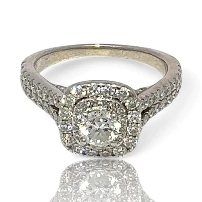 Anillo de compromiso Vera Wang Love de oro blanco de 14 k con diamantes y zafiros (KS1019286) Foto 1 de 4