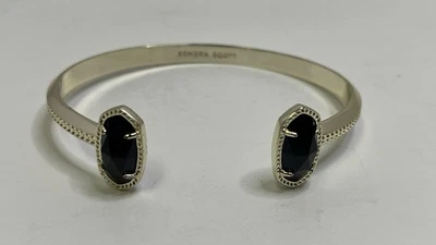 Серебряный браслет-манжета Kendra Scott Elton с черными непрозрачными стеклянными камнями - Изображение 1 из 4