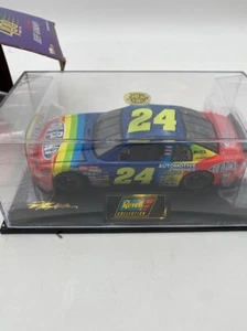 REVELL Jeff Gordon 1998 Brickyard/DUPONT Chevrolet Monte Carlo 1 di 10008 1:24 - Foto 1 di 5