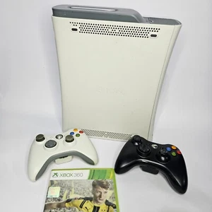 XBOX 360 BIANCA 60GB HD TESTATA + CONTROLLER - Foto 1 di 8