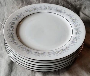 2 Noritake MARYWOOD 2181 Blue Flowers Salad Plates 8 3/8" Platinum Trim 3 Sets - Picture 1 of 4
