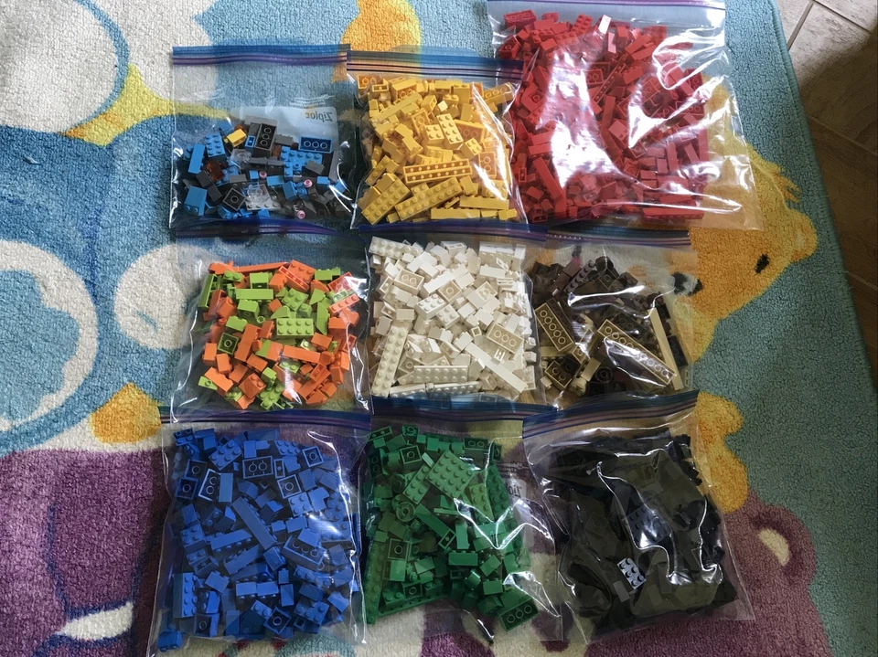 LEGO CLASSIC: XL Creative Brick Box (10654) - Image 1 of 4