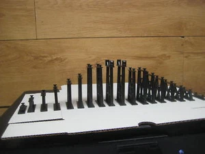HO PLASTIC TRESTLE SET OF 18 PCS. MP79-18 - Picture 1 of 3