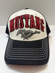 Ford Mustang SnapBack Cap bestickt schwarz weiß rot distressed neu  - Bild 1 von 8