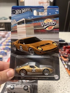 Hot Wheels- Silver Series- Vintage Racing Club- ‘71 Lamborghini Miura SV - Picture 1 of 6