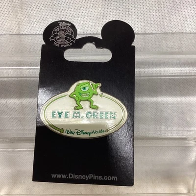 PIN "Eye M. Green" Monsters Inc. 2012 com etiqueta exclusiva do elenco Disneyland - Imagem 1 de 2