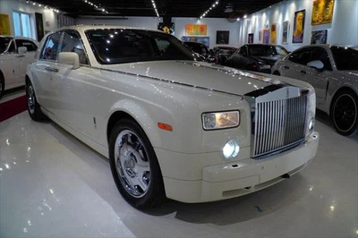 Rolls-Royce Phantom 2009 sedán Foto 1 de 4