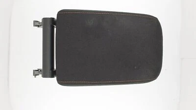 Volkswagen Golf GTI 2016-2019 consola central reposabrazos tapa cubierta - tela Foto 1 de 4