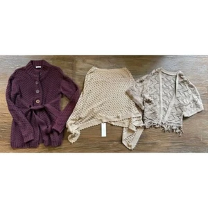 Woman’s small cardigans - Picture 1 of 4