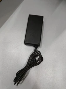 Samsung A6619_FSM AC/DC Adapter 19.0V 3.47A Used Working Without Power Cord - Imagen 1 de 15
