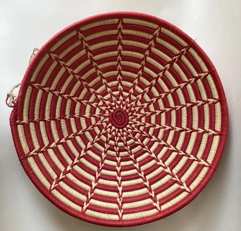 Straw Basket Red/Beige 15" Diameter x 4.5"H Unbranded Tabletop Of Wall Hanging Cover